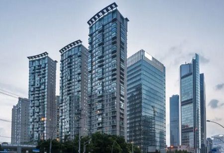 Lodha Unveils Green Data Centre Plan in MMR